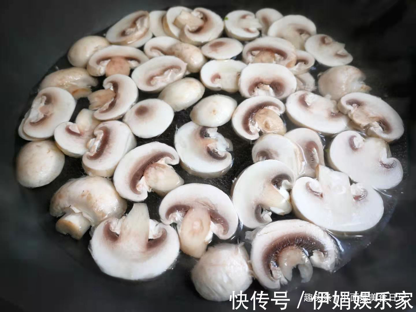 芥菜|这菜是唯一含维生素D的蔬菜,虽然贵但营养极高,老人小孩都爱吃