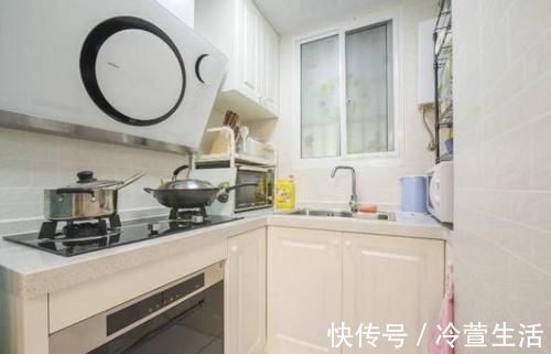 空间|北漂8年才买下一套32㎡小房，厨房只3㎡，海洋风卫生间5㎡