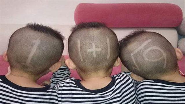 名字|爸爸姓“宫”,媳妇生下三胞胎,爷爷随口起名,上户口时民警笑了