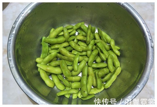 入味|煮毛豆时,最忌直接下锅煮,记住1个窍门,毛豆翠绿好吃又入味