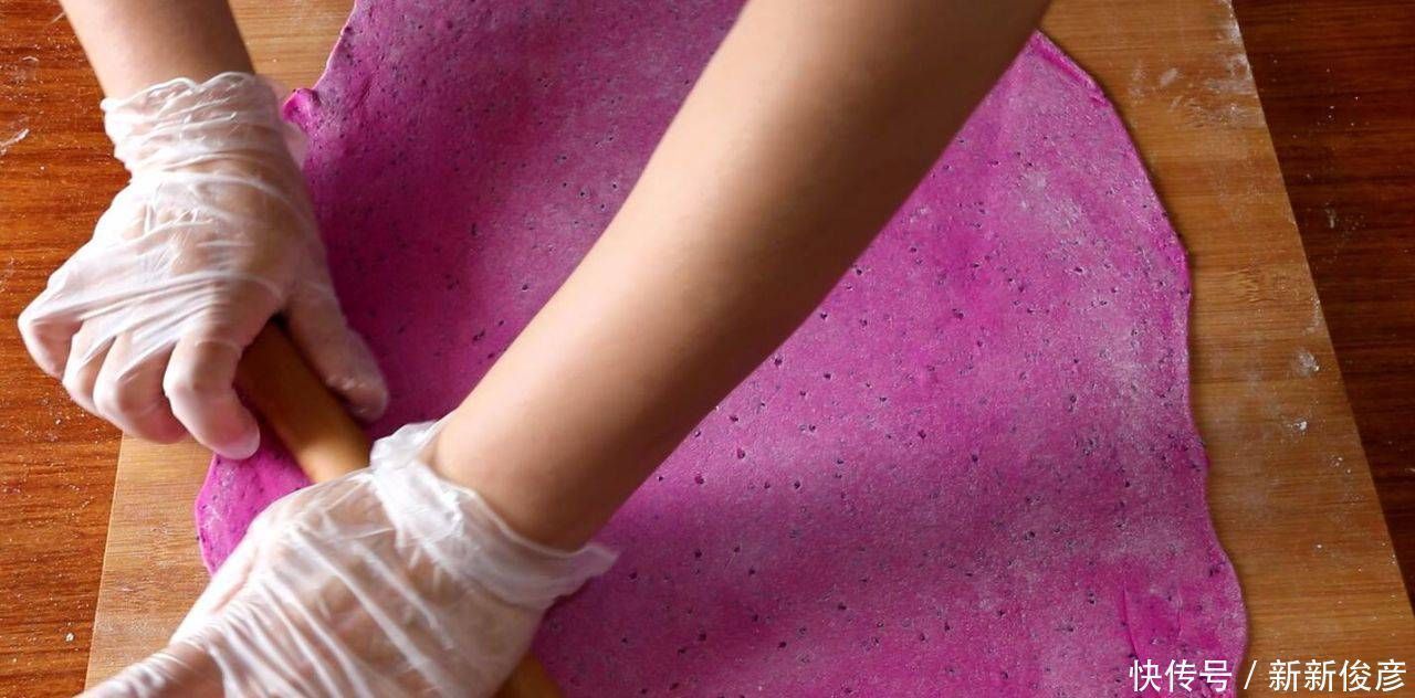 好吃|不要只是用面粉做糖蛋糕这是最好的制作方法它们有很多层酥皮,又甜又好吃