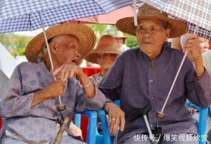 运动|133岁老人抽烟喝酒不运动，长寿秘诀只做3事，却从不碰1物