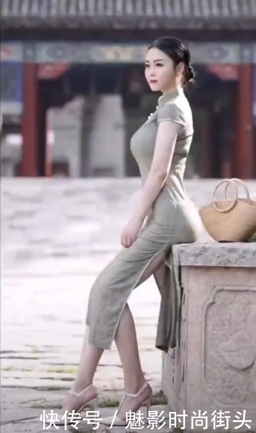 东方女性|穿搭修身旗袍,展现东方女性的细腻感,体现一种具有中国韵的美