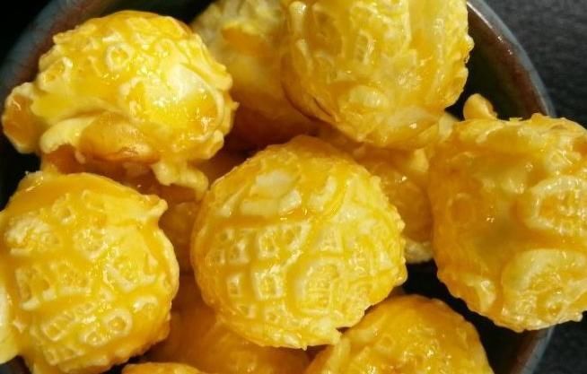 糖尿病人吃鸡蛋,可以吃蛋黄吗?忠告:真正要少吃的是几种常见菜