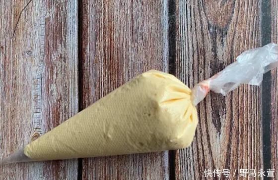 在家自制奶油鸡蛋小饼干,不用烤箱不用油,一口平底锅轻松搞定!