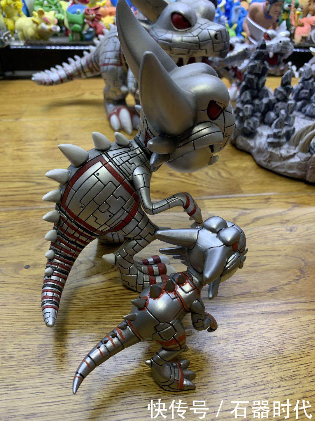 机暴|石器时代转生宠机暴的模型周边