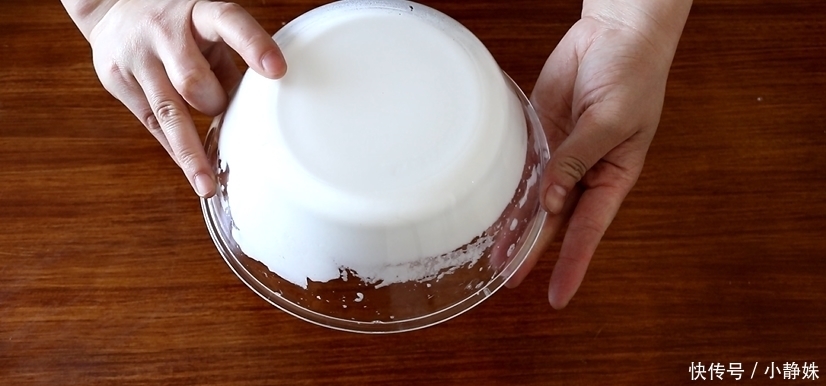 平底锅|不加泡打粉,不用发酵,这样做的小蛋糕超好吃,一个平底锅就搞定