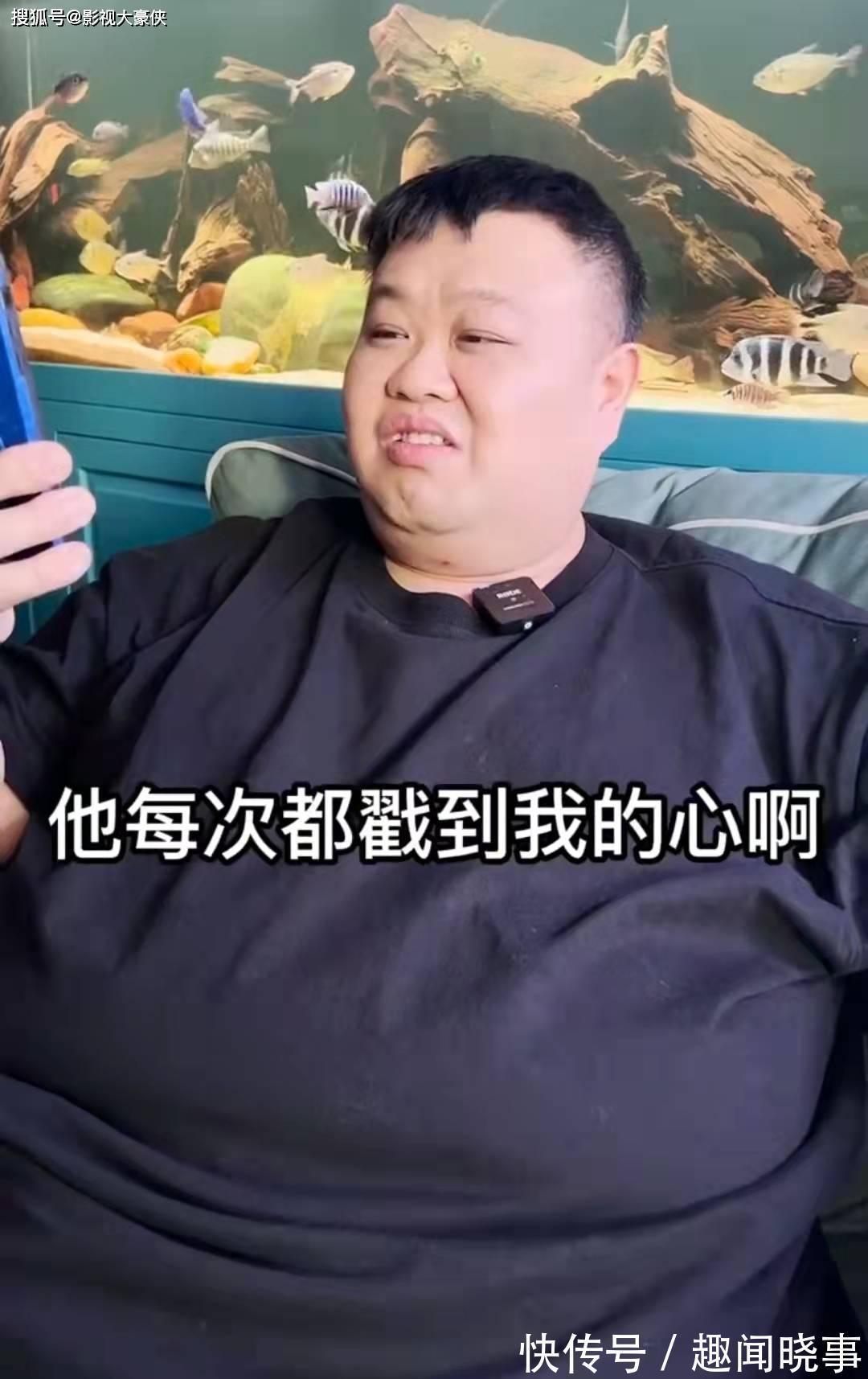 小岳岳晒2022年愿望清单,字不多,但信息量很大,让人猝不及防