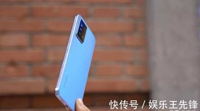 电池容量|2999元起！VIVO S10系列正式发布：略显尴尬的“线下机”