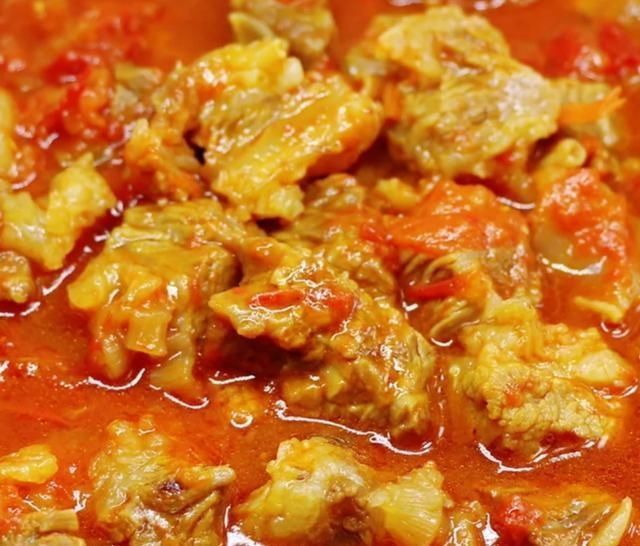 捞出沥干|汤鲜浓郁,酸爽开胃好吃又下饭,味道很有层次