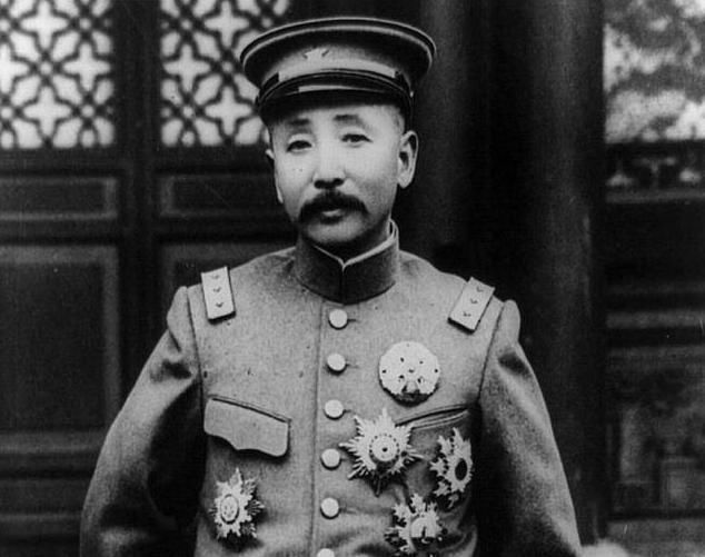 台词|张作霖给学生演讲，上台却忘记台词，随口一句脏话成为经典