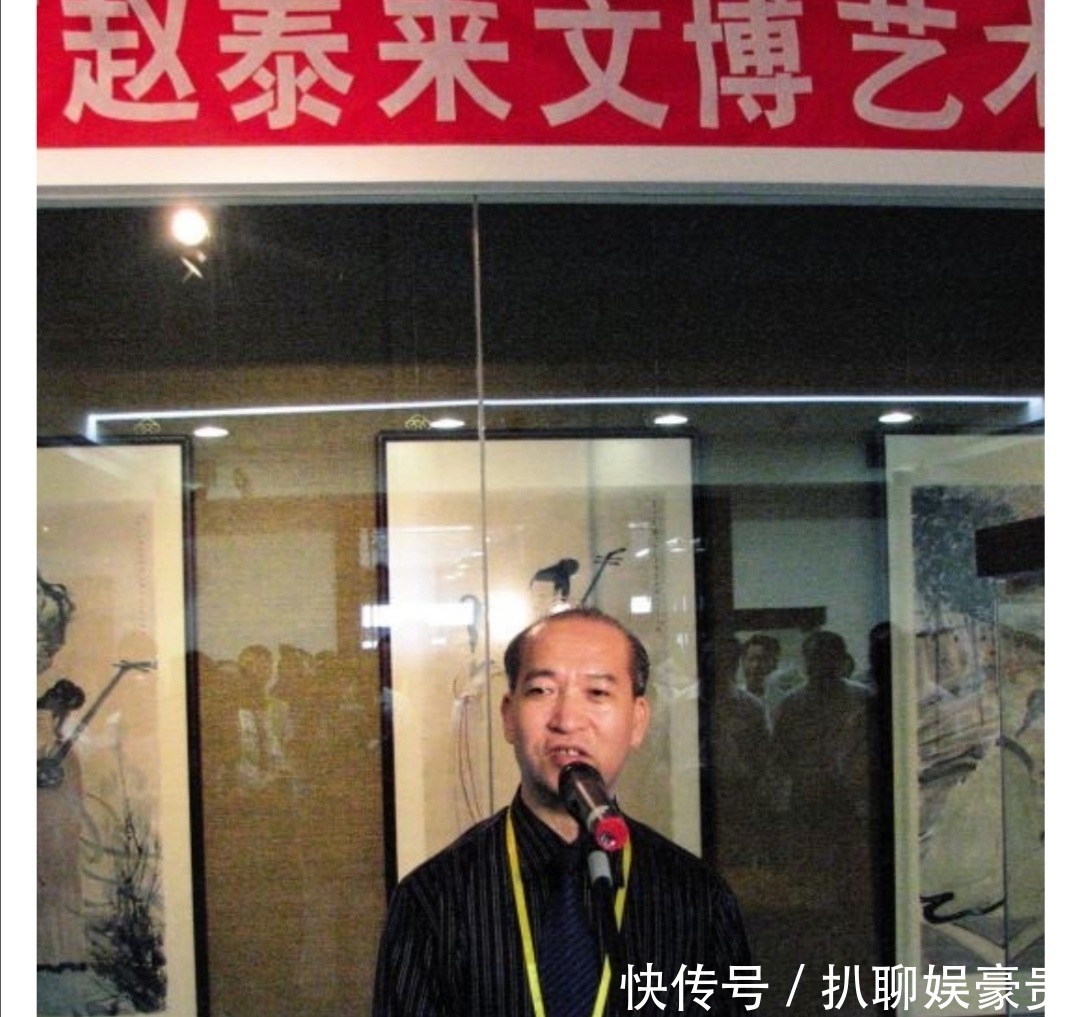 中国小伙从祖传英国农场,搬回价值数十亿文物,随后做了伟大决定