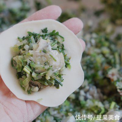  萝卜丝|萝卜丝荠菜海蛎肉饺子