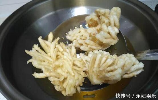  年夜饭又多了一道吉祥寓意的菜肴，''富贵开花''的做法详解！