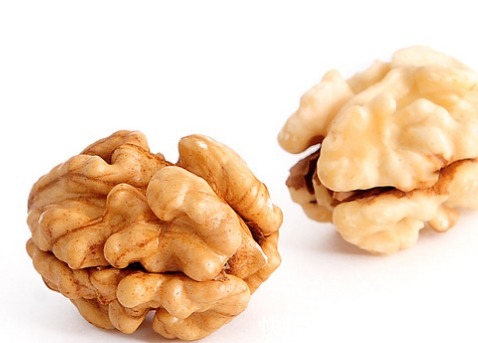 此物|核桃和此物一起煮,视力清晰了,血管畅通了,女性不想显老可试试