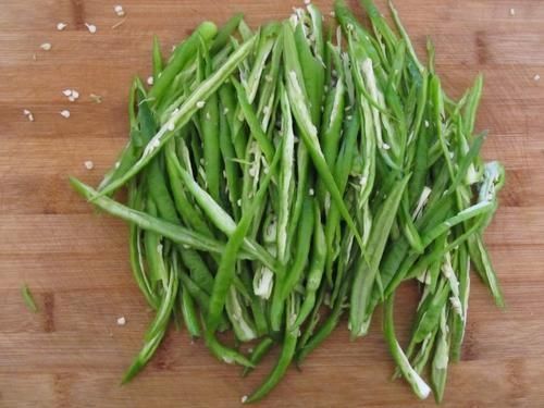 洋葱和它是绝配,每天炒一盘,简单易学,软化血管,不懂太可惜