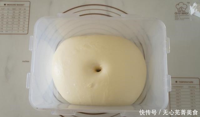 圣诞将至,做个雪花面包吧,无需模具,手残党也能一次成功