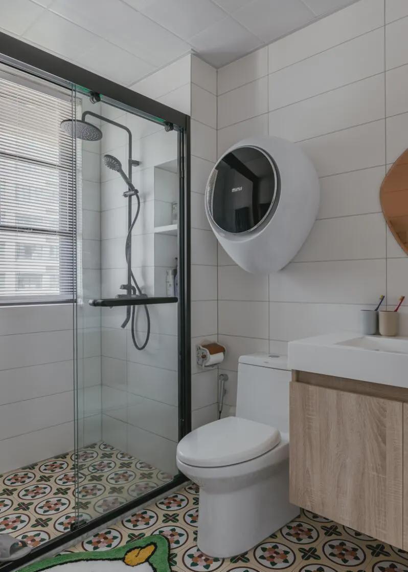 拥挤性|家里收纳位置少,建议墙体做错位处理,完工后既实用又显气质