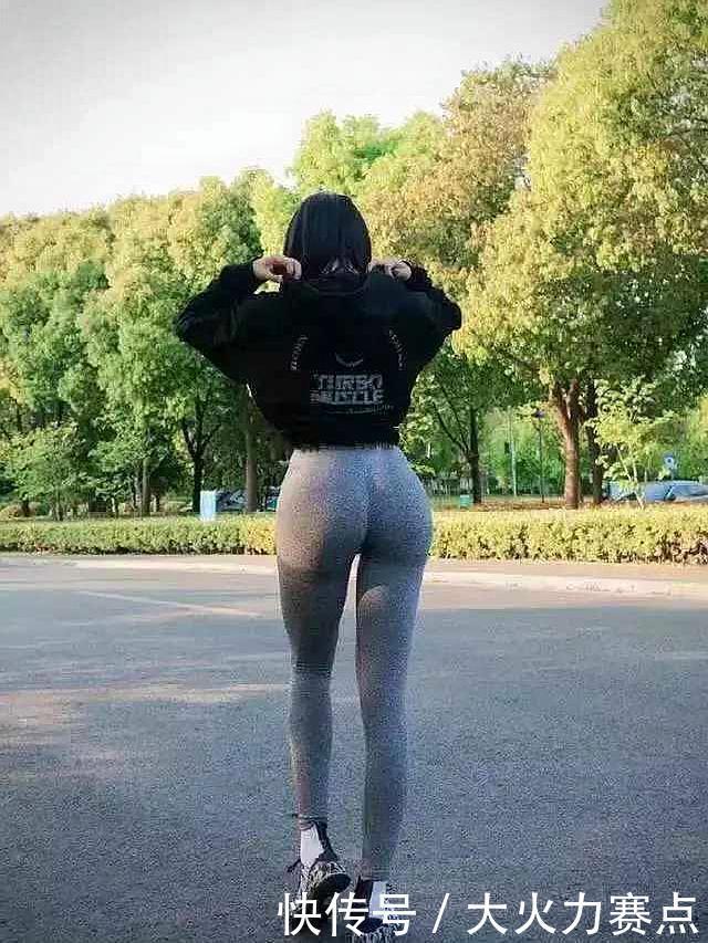 太阳般耀眼的女人刘太阳,旗袍秀顶级曲线,各式穿搭秀身材