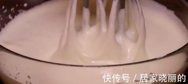 无水蜂蜜脆皮蛋糕的详细做法，外皮酥脆，不加一滴水，非常好吃！