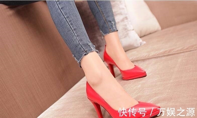 浅口 优雅高跟鞋展现女人的魅力,让你在这个秋冬美丽吸睛十足