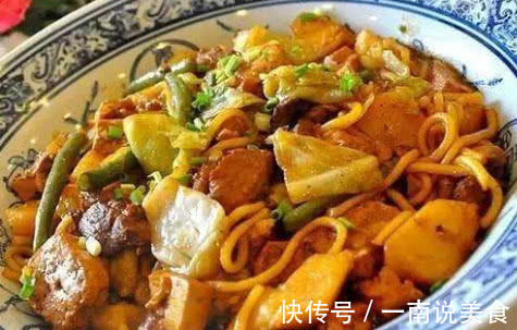 烩菜是先放豆腐还是白菜掌握这个技巧，做出的烩菜才更正宗！