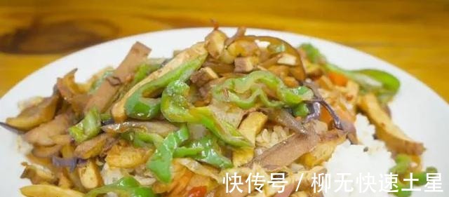 鸡腿饭|在互联网，沙县小吃为什么成了年轻人的减肥餐顶流！