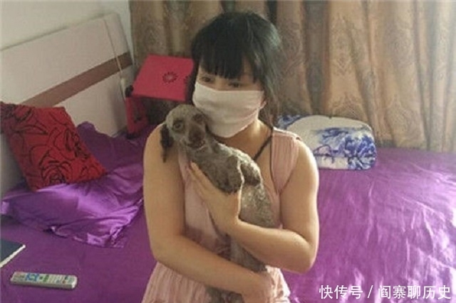 鲁豫有约|“粉红宝宝”:为了美13年整形200多次,如今只能坐在轮椅上