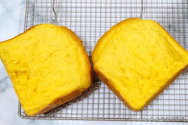 在家做面包并不难,两款健康美味吐司面包做法分享,柔软拉丝好吃