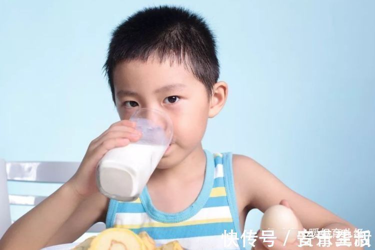 牛奶|“天天喝牛奶”的孩子，和“从不喝牛奶”的孩子，有4个明显差异