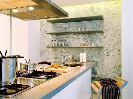 收纳|越来越多人不装厨房吊柜了,他们更爱这种设计,省钱漂亮又好用