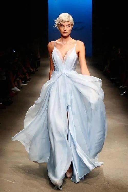 蓝色，穿对了显白有气质！