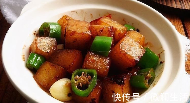 女性|女性不想长满皱纹,可以多吃3种食物,补充营养,有益健康!