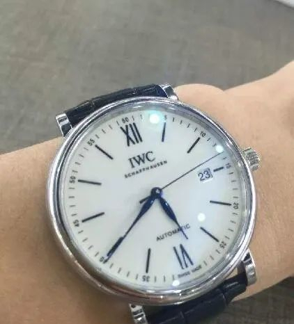 百达翡丽|仪表不凡说表:男人的前三块手表怎么买才不会后悔?