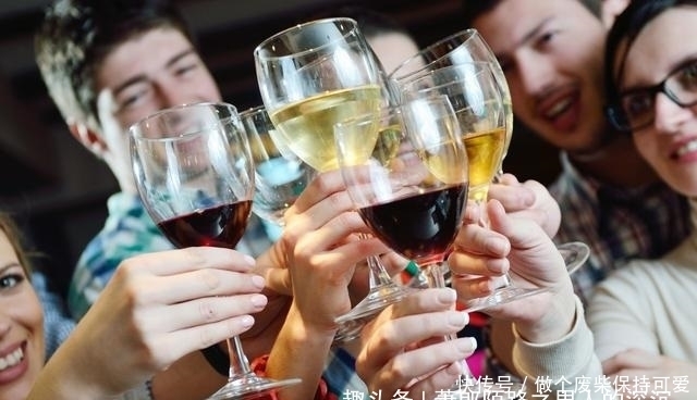 我被圣诞节温柔绑架,网友却这么说。。。。。