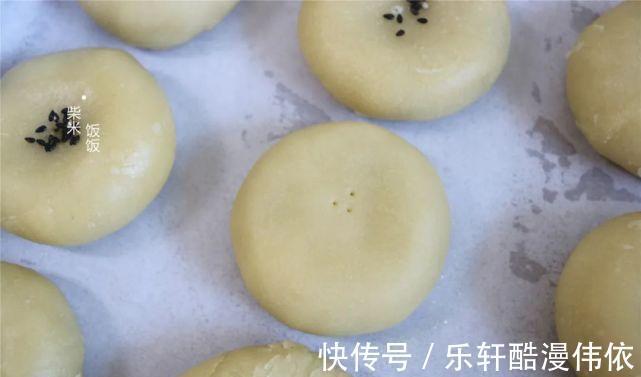 豆沙馅|中秋节吃月饼,这个馅的太香了,香酥多层,咬一口还爆汁