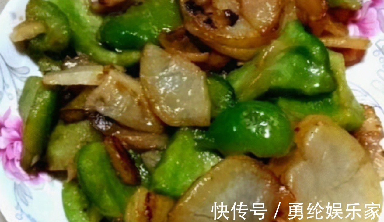 豉油鸡汁|女性养生多吃三种美食,调理肠胃,缓解疲劳,增强抵抗力