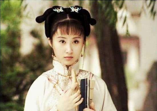 妃嫔|史料记载的清朝最美妃嫔！甄嬛令妃均落榜，她的画像拍卖一个亿