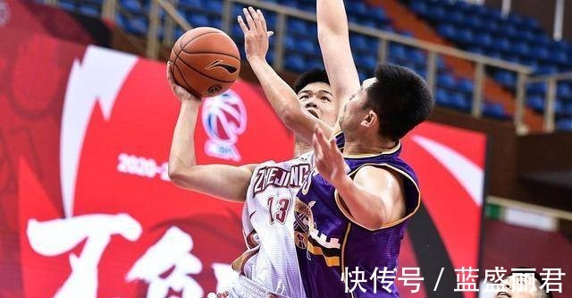 邹雨辰|北京北控惜败浙江男篮,球队输在哪了球迷给出答案,且大局已定!