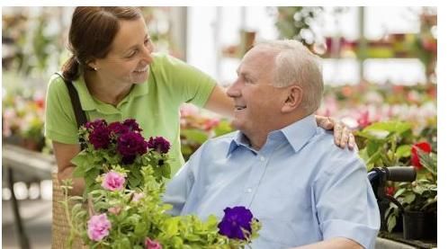 症状|老年人出现这个症状，要警惕是精神病！