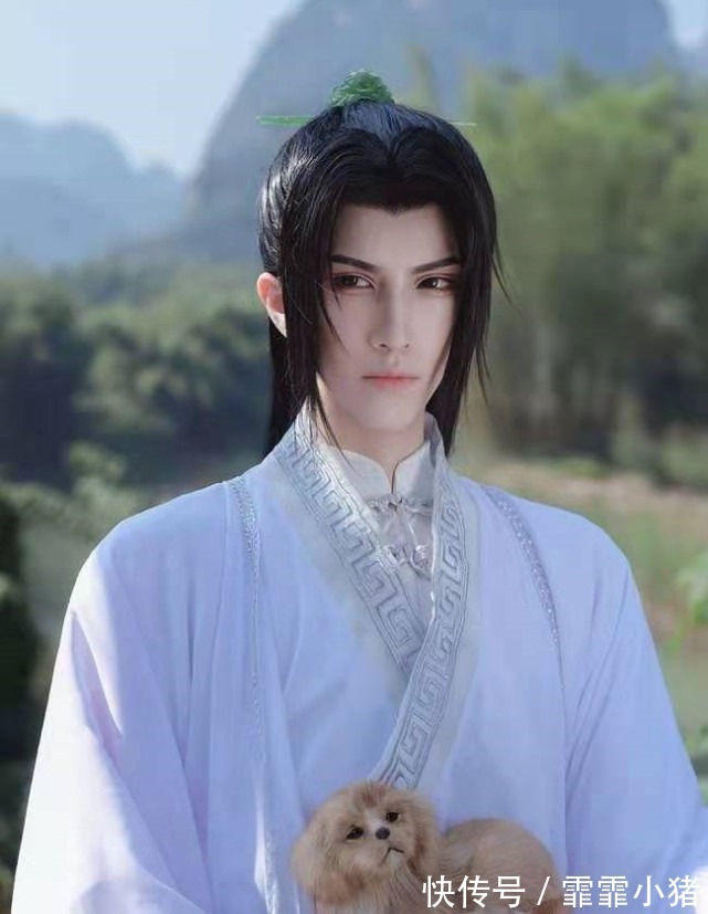 cos|破次元的COS,墨宗师在干活,踏仙君在耍酷,晚宁抱得狗子是谁