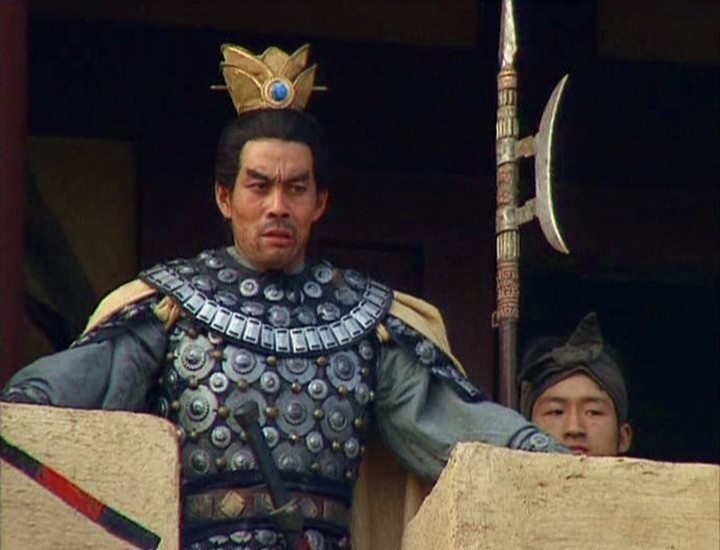 三国演义&方天画戟那么厉害,为何后世却很少有人用?专家:用它打架很奇怪