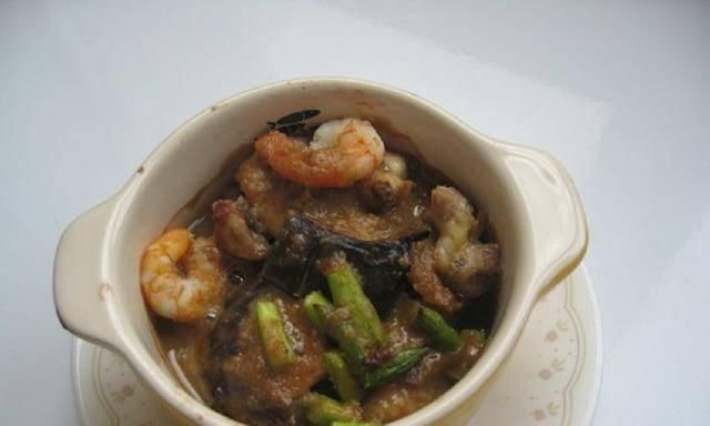 我做的茄子一上桌老少都抢着吃,不吃3碗饭不下桌,味道香死了