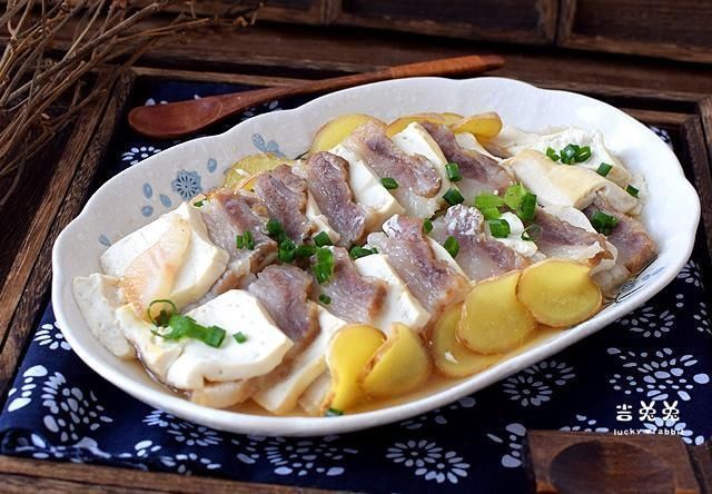 豆腐和它才是绝配,不用油不用盐,味道鲜美特下饭,成本才10块钱