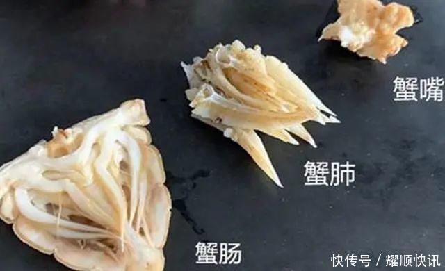  蒸螃蟹时，直接上锅蒸就废了多加这1步，蟹肉鲜嫩入味不流黄