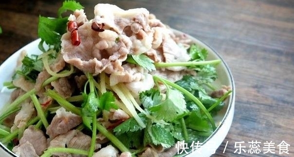吃法|羊肉片“清新”吃法,开水煮完泼上油,原汁原味
