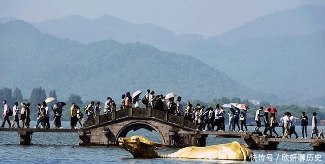 杭州|杭州西湖，不是人工建造，古代都是淤泥，如今美不胜收