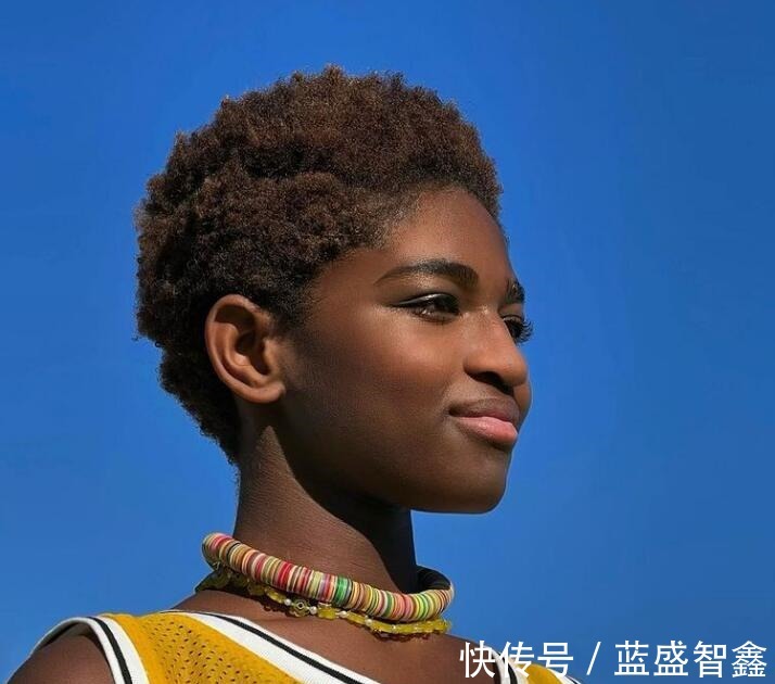 科比|韦德变性儿子穿女装纪念科比遭喷!湖人状元旧将韦德管好你孩子!