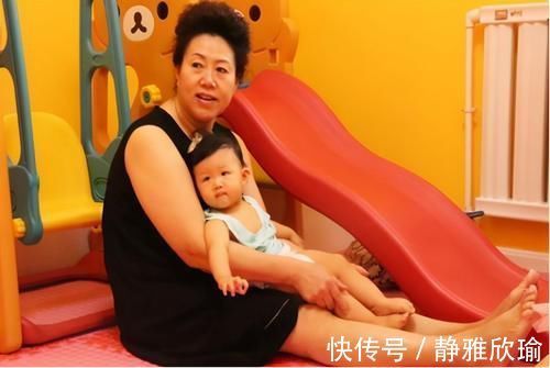 主力军|为啥现在帮忙带娃的主力军外婆占大部分?两个原因很多人表示认同