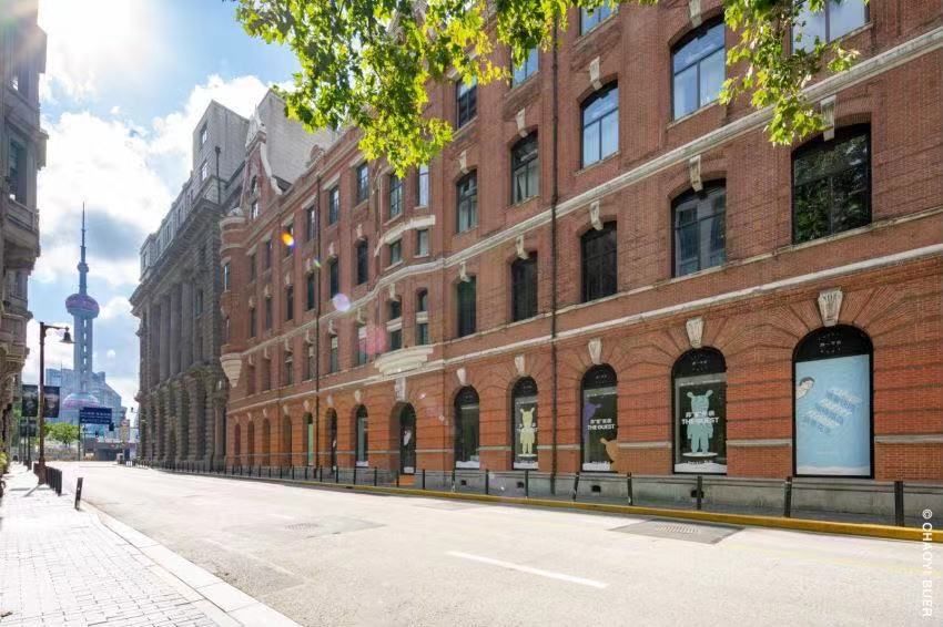 潮一不贰|巴洛克大楼里的跨界空间，让年轻人的时尚消费人文化、艺术化